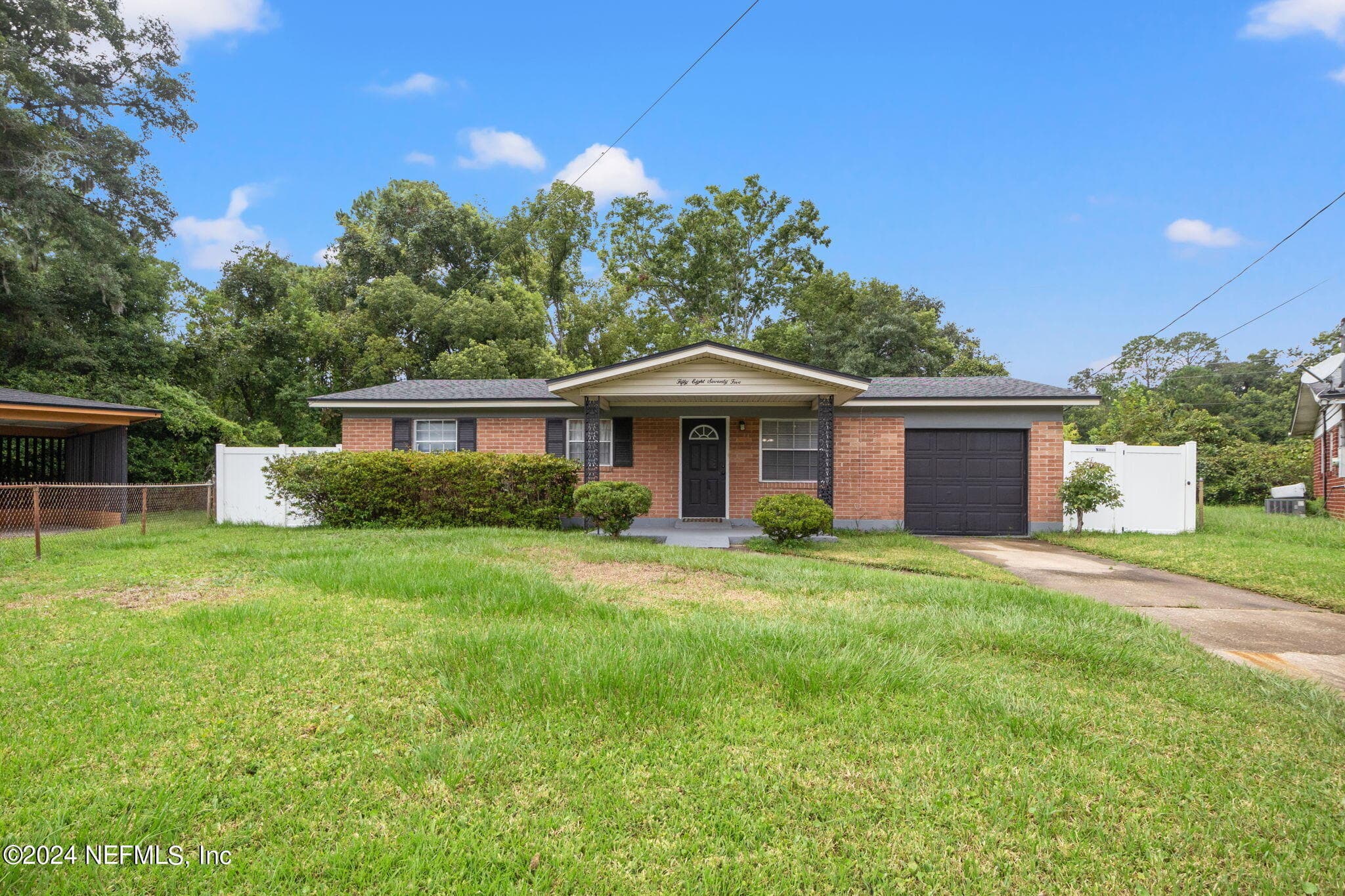5875 Carver Pines Court