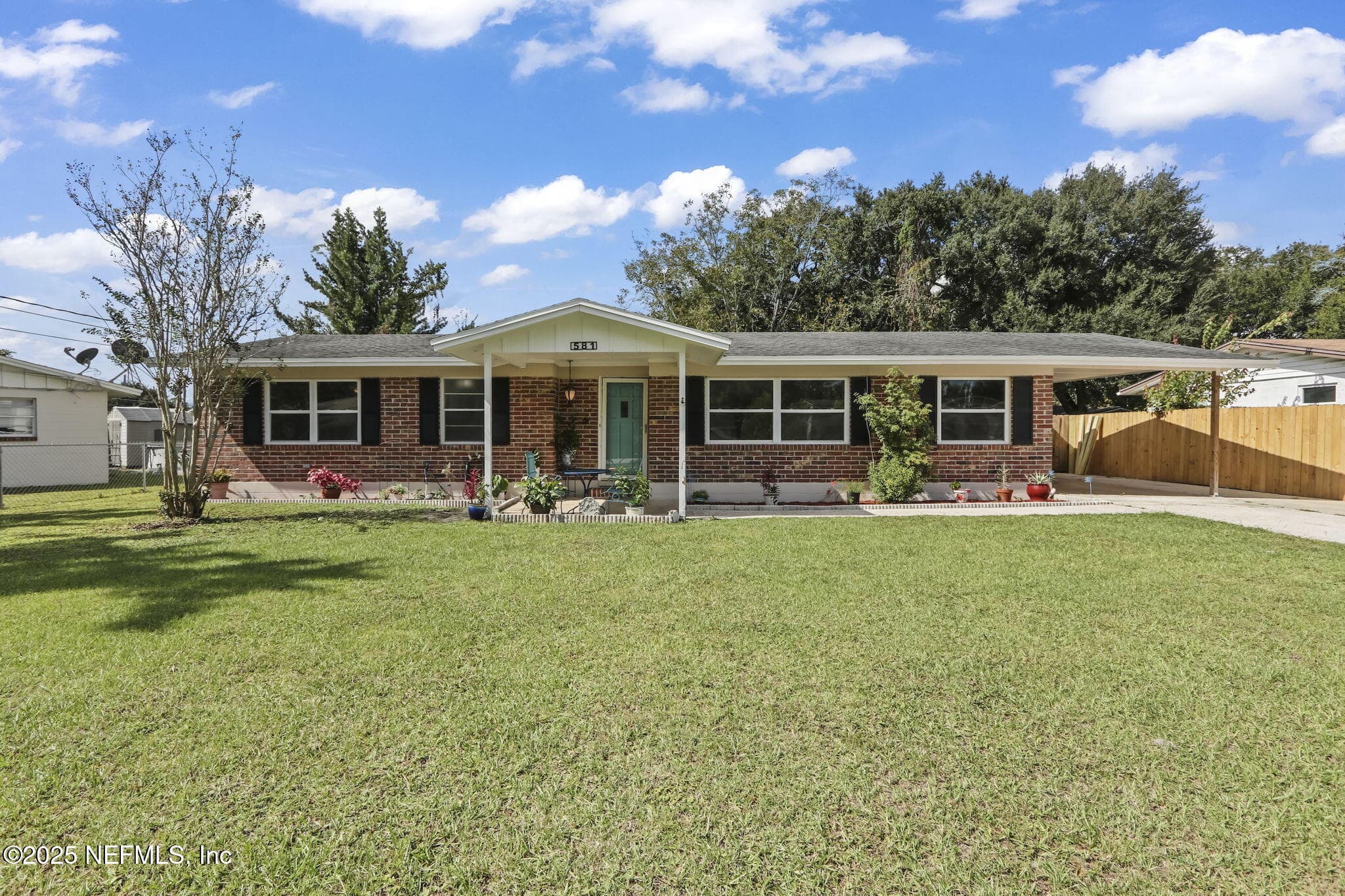581 Valderia Drive